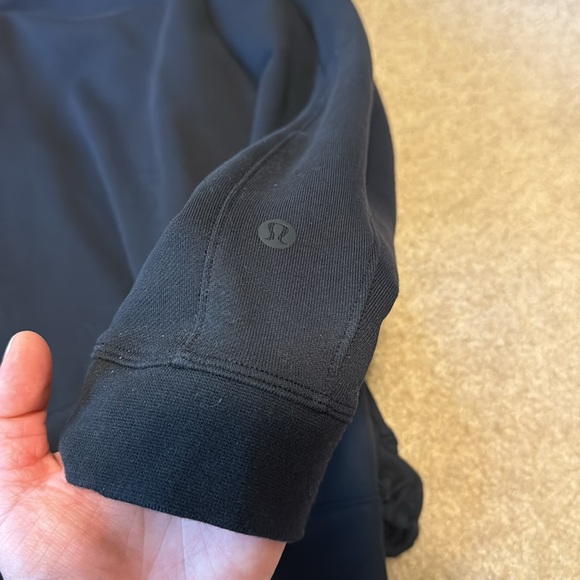 Like new Lululemon French terry hoodie L - Picture 6 of 6